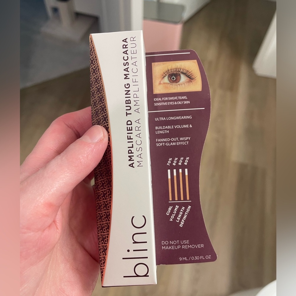 INC International Concepts Black Mascara